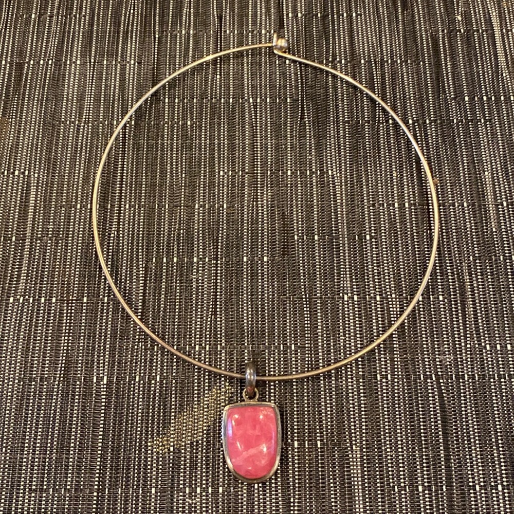 Silver choker with rhodochrosite stone piece